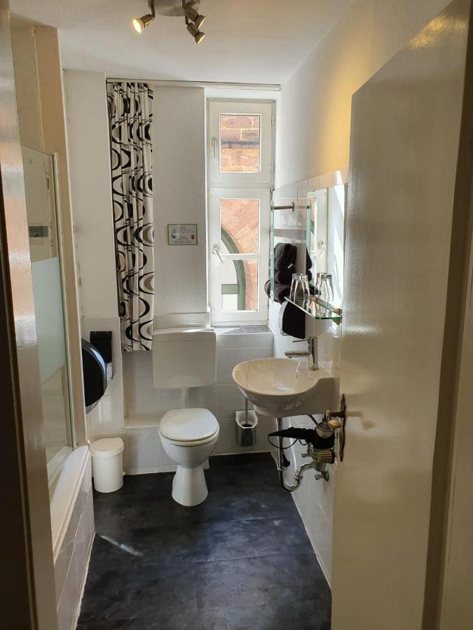 Hotel Restaurant Zum Hollaender Hof Bad Arolsen Luaran gambar